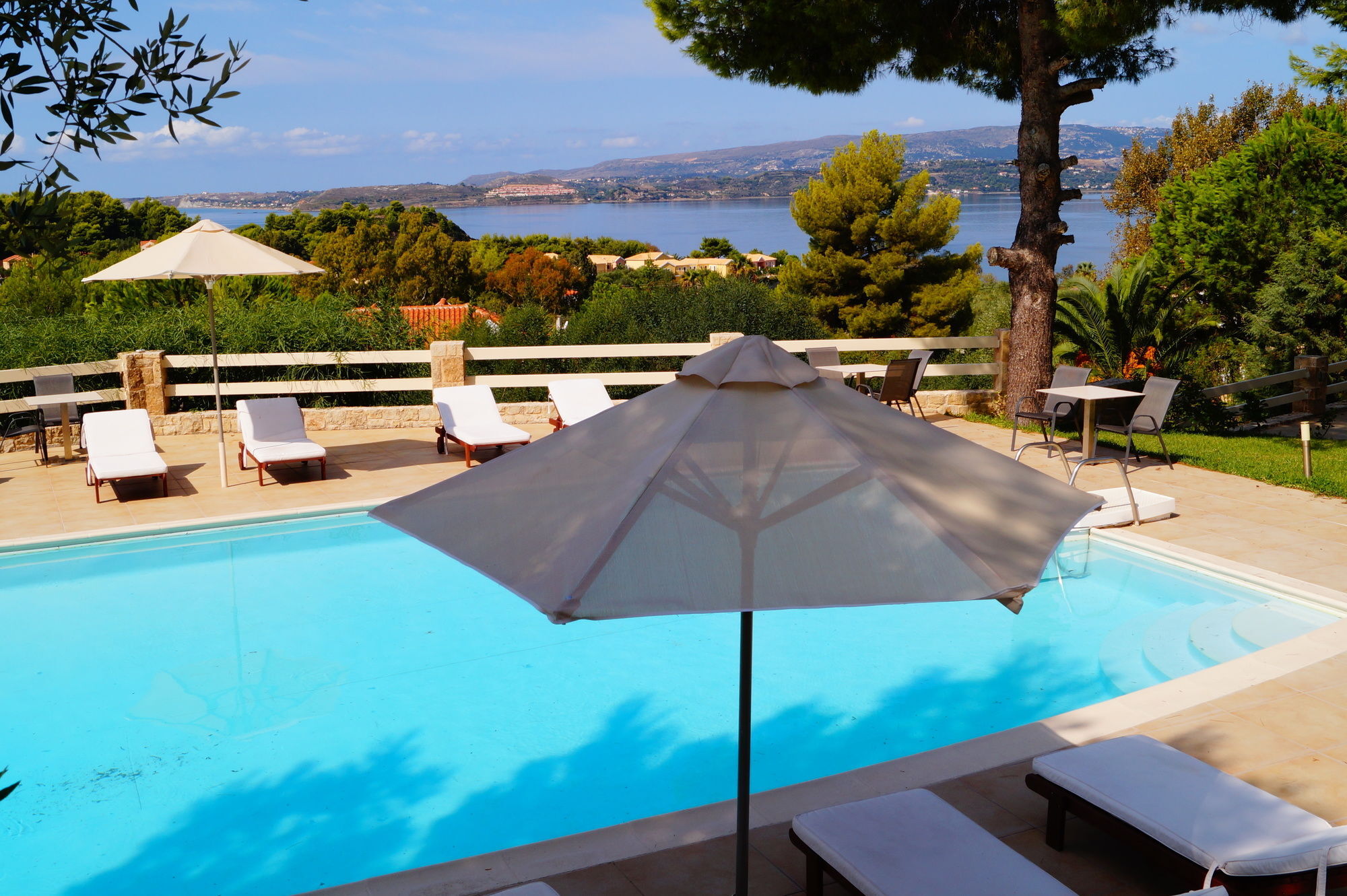 Belvista Luxury Apartments Argostoli  Eksteriør bilde